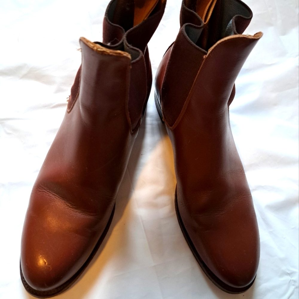Marlborough Chelsea Boots